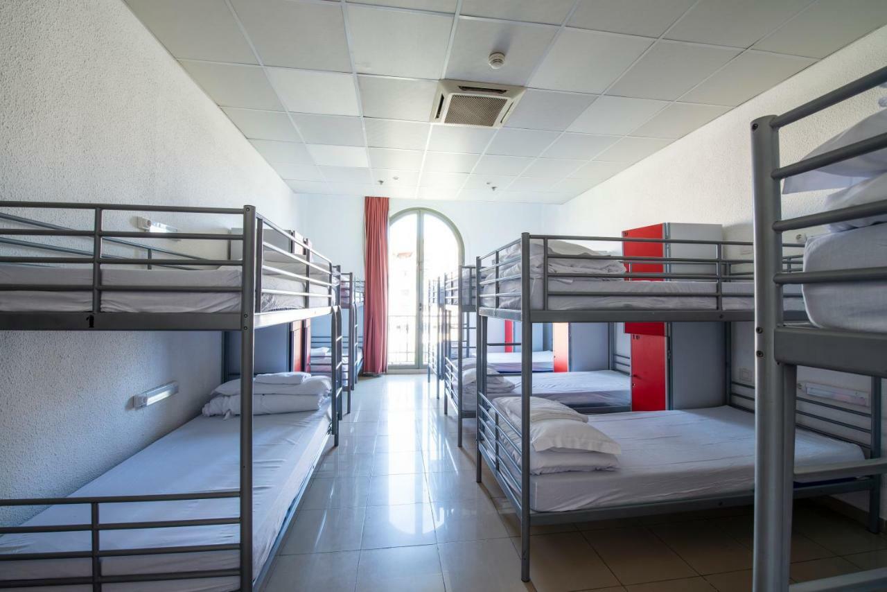 Safestay Barcelona Passeig De Gracia (Adults Only) Exterior photo